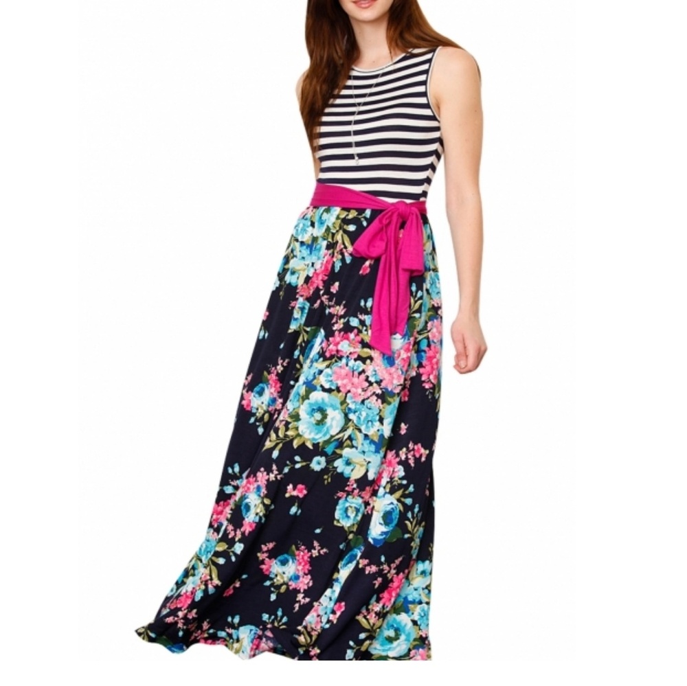 💥LAST 1 LEFT!!💥Maxi dress